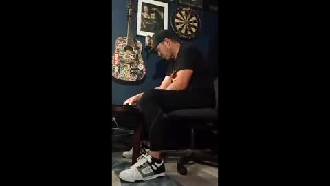 Snapshot of hecatoncheires187420 chatting on December 16, 11:32 pm hecatoncheires187420 online show from December 16, 11:32 pm