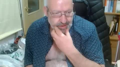 Hechizo online show from September 13, 11:48 pm