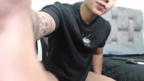 Snapshot of hector_18_ chatting on February 3, 6:28 pm 18 online show from February 3, 6:28 pm