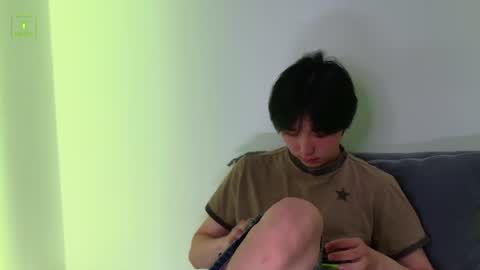 Snapshot of heejinwang chatting on June 30, 6:36 am HEEJIN online show from June 30, 6:36 am