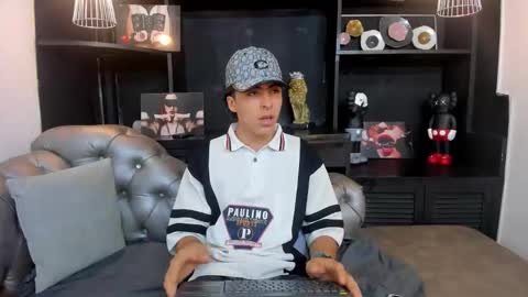 heellboy_ online show from October 24, 8:49 pm