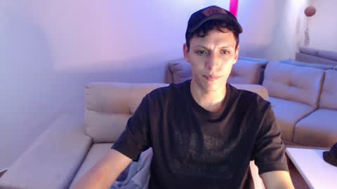 hefesto_69 online show from February 1, 10:23 pm