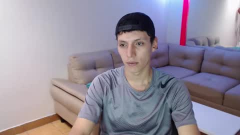 hefesto_69 online show from February 25, 9:02 pm