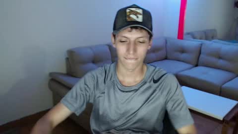 hefesto_69 online show from February 26, 12:38 am