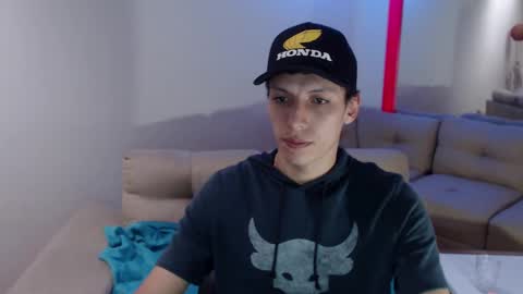 hefesto_69 online show from March 1, 8:42 pm