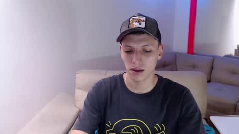 hefesto_69 online show from March 5, 7:38 pm