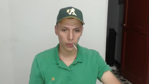 hefesto_69 online show from October 25, 12:29 am