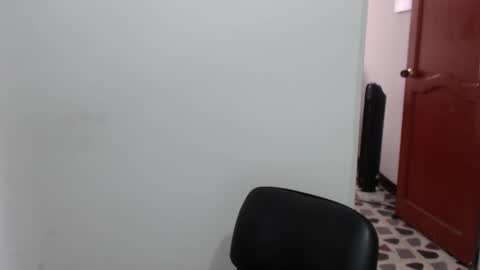 hefesto_69 online show from October 25, 8:36 pm