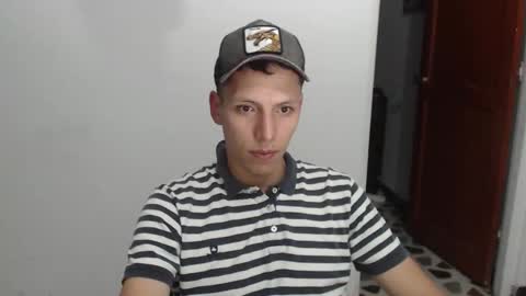 hefesto_69 online show from November 6, 3:40 am