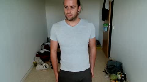 hei_69 online show from September 12, 1:11 pm