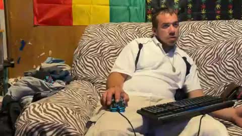 Snapshot of heisherrmann chatting on June 23, 3:37 am xxScubaStevexx online show from June 23, 3:37 am