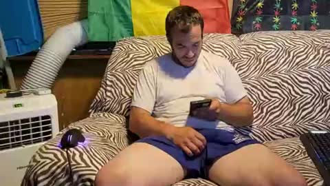 Snapshot of heisherrmann chatting on July 3, 12:28 am xxScubaStevexx online show from July 3, 12:28 am