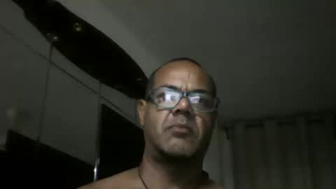 Snapshot of heistt chatting on September 22, 11:40 pm Heist Stein online show from September 22, 11:40 pm