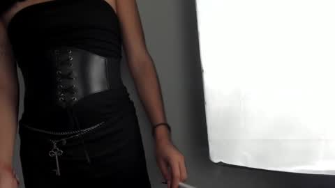 Snapshot of heka_prudence chatting on December 5, 5:26 am Heka Prudence online show from December 5, 5:26 am