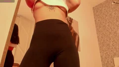 Hella online show from November 22, 1:10 pm