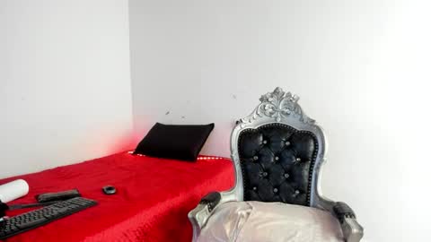 Hela   Independent model online show from November 13, 8:08 pm