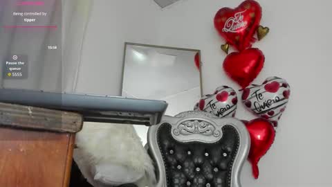 Hela   Independent model online show from February 18, 12:50 am