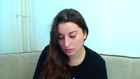 helen_adams_ online show from December 11, 10:47 am