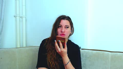 helen_adams_ online show from December 26, 4:43 am