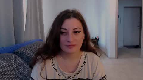 Snapshot of helen_adams_ chatting on July 28, 12:48 pm helen_adams_ online show from July 28, 12:48 pm