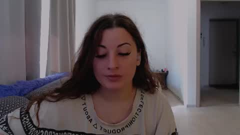 Snapshot of helen_adams_ chatting on July 31, 6:13 am helen_adams_ online show from July 31, 6:13 am