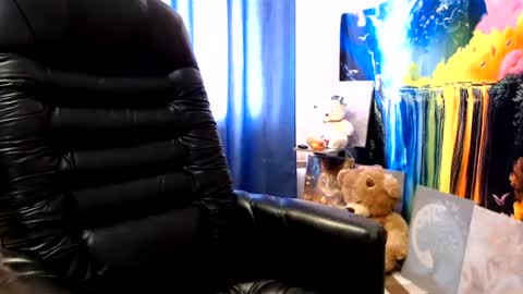 Snapshot of helen_bee chatting on July 26, 10:55 am Tanya online show from July 26, 10:55 am