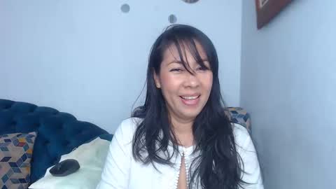 Helen online show from November 20, 5:12 pm