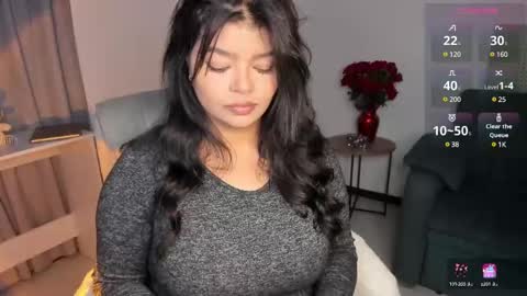 Snapshot of helen_miller chatting on February 18, 11:52 pm helen_miller online show from February 18, 11:52 pm