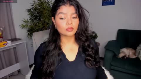 Snapshot of helen_miller chatting on March 11, 10:42 pm helen_miller online show from March 11, 10:42 pm