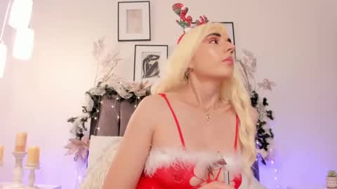 Helen  online show from December 21, 4:46 pm