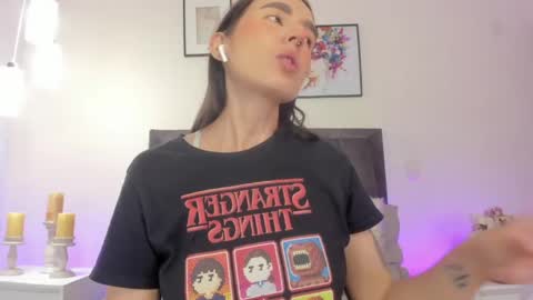 Helen  online show from April 29, 12:42 pm