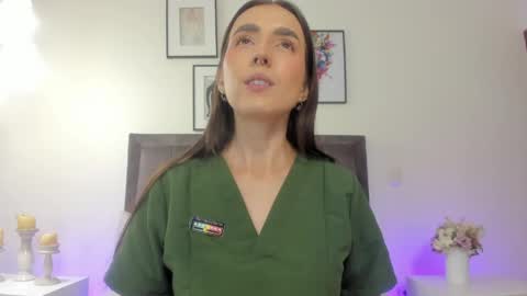 Helen  online show from May 31, 12:56 pm
