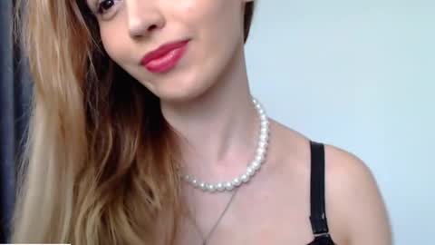 helen_quinn online show from October 25, 8:55 am