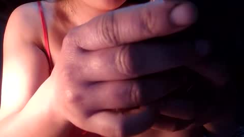 Snapshot of helen_sweetgirl chatting on January 7, 11:29 pm helen_sweetgirl online show from January 7, 11:29 pm