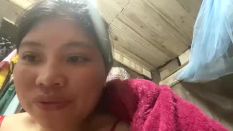 Snapshot of helen_sweetgirl chatting on February 21, 5:30 am helen_sweetgirl online show from February 21, 5:30 am