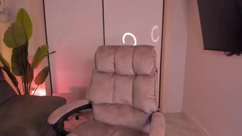 Snapshot of helena_lorente chatting on January 9, 11:13 pm Helen online show from January 9, 11:13 pm