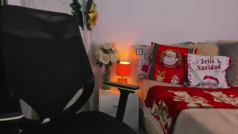 Snapshot of helena_santos01 chatting on November 29, 12:19 pm Helena Santos online show from November 29, 12:19 pm