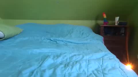 Snapshot of helenacarmine chatting on March 5, 3:19 pm helenacarmine online show from March 5, 3:19 pm