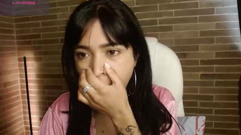  Only 18 cyrus online show from January 17, 11:15 am