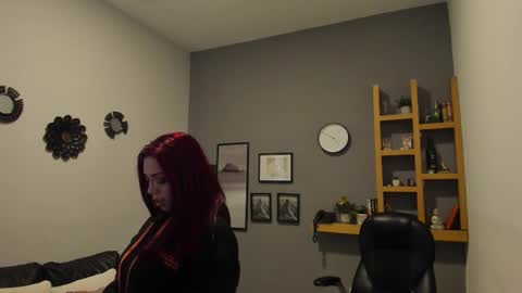 Helena online show from November 6, 11:33 am