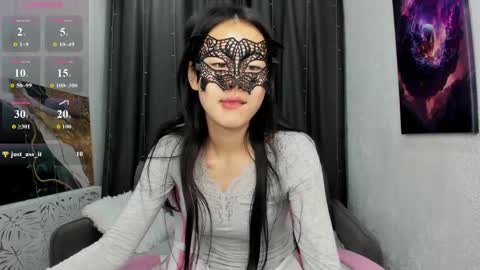 Hi I am Helen online show from March 31, 2:13 am