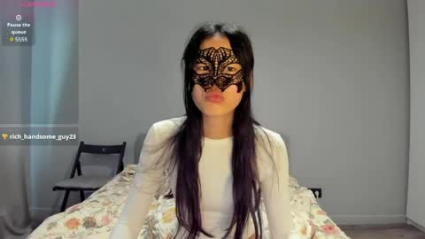 Snapshot of helenblazetrt chatting on May 31, 2:09 am Hi I am Helen online show from May 31, 2:09 am