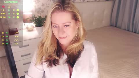 Helena Bonham online show from December 19, 3:51 am