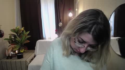 helenenigma online show from March 7, 6:02 am