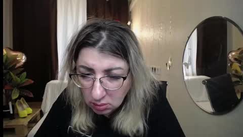 helenenigma online show from March 11, 6:10 am