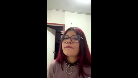 Snapshot of helenoliveira76340912 chatting on June 4, 10:38 pm helenoliveira76340912 online show from June 4, 10:38 pm