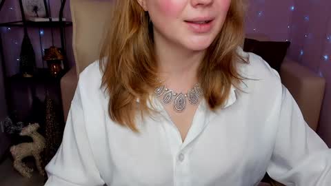 Snapshot of helens_lov chatting on December 31, 1:36 am Helen online show from December 31, 1:36 am