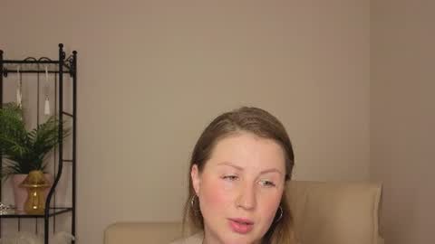 Helen online show from July 2, 2:33 am