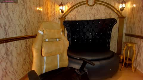 Helen or Hells online show from November 24, 12:27 pm