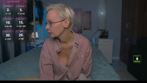 Helga online show from December 5, 4:55 pm
